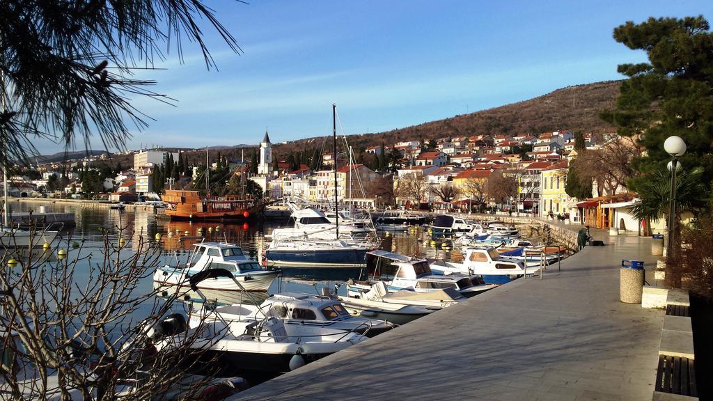 Apartments Adriatic Селце Экстерьер фото